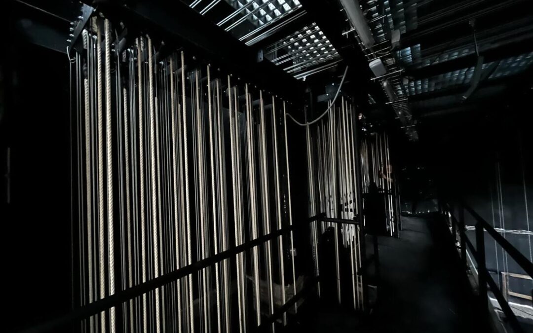 Telar manual contrapesado – Fabricación e instalación